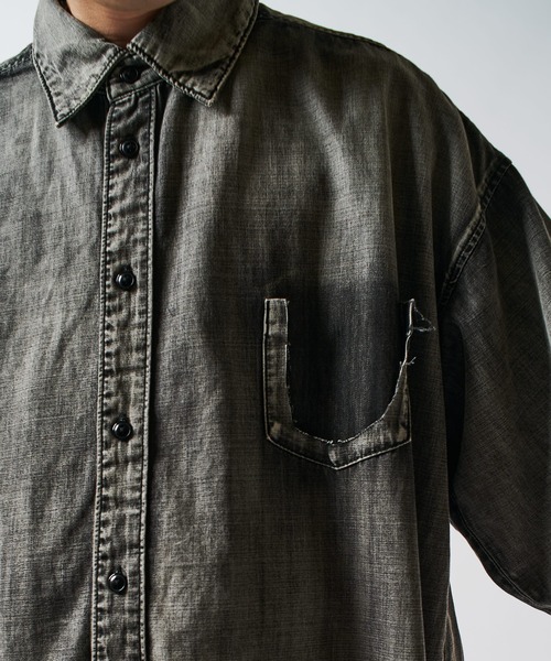 Lui's（ルイス）の「FADEオーバーデニムシャツ（シャツ/ブラウス・メンズ・ライトグレー/ブラック・FREE）」の22枚目の写真