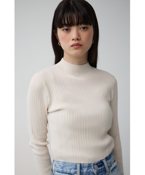 AZUL by moussy(アズールバイマウジー)の「ランダムリブハイネックニットトップス(ニット/セーター・レディース・アイボリー/ブラック/ライム/ピンク/ライトグレー・SMALL/MEDIUM)」の6枚目の写真
