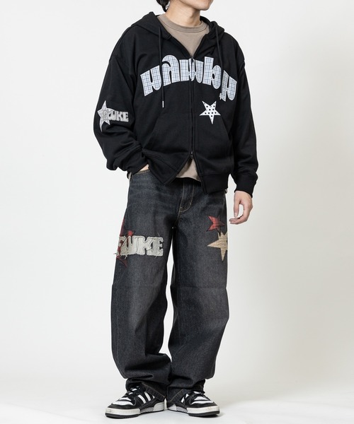 JOHN'S CLOSET（ジョンズクローゼット）の「【13】モチーフアップリケ バレルレッグジーンズ/コクーンデニム（デニムパンツ・メンズ・ブラック/ブルー/ブルー系2/ブラック系2/ブラック系1/ブルー系1・MEDIUM/LARGE）」の17枚目の写真