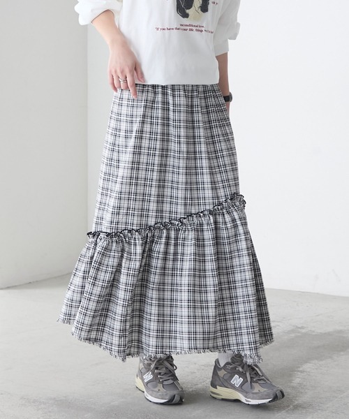 BONLECILL（ボンルシール）の「先染めチェックフリンジアシメスカート（スカート・レディース・レッド/ベージュ/ブラック・FREE）」の12枚目の写真