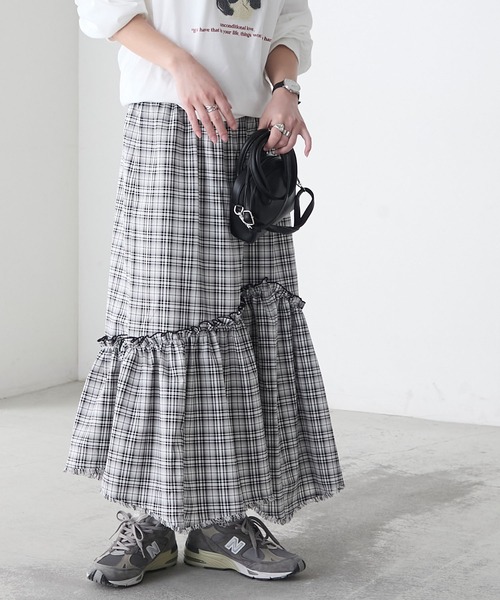 BONLECILL（ボンルシール）の「先染めチェックフリンジアシメスカート（スカート・レディース・レッド/ベージュ/ブラック・FREE）」の13枚目の写真