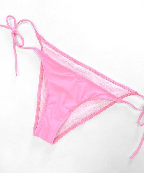 セール】[2点セット] ホルターネックビキニ（水着）｜Riff（リフ）の