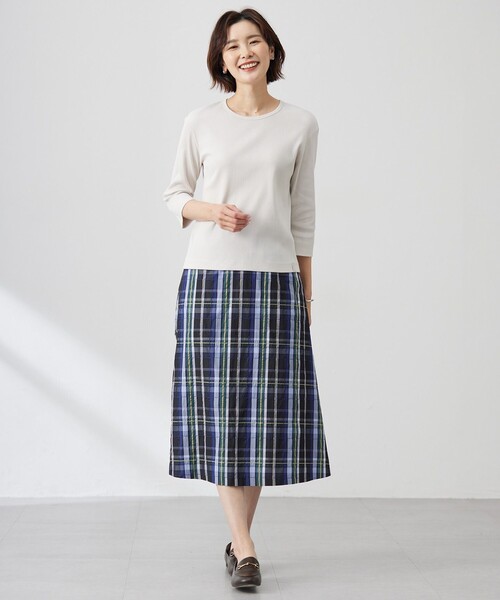 J.PRESS(ジェイプレス)の「【洗える】ECO DOBBY チェック スカート(スカート・レディース・ネイビー系3/グレー系3・11/13/7/9)」の3枚目の写真