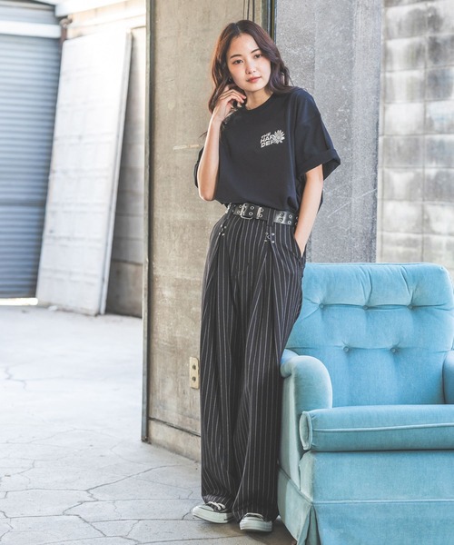 PBLIM（ページボーイリム）の「《UNISEX》ポスターフラワーTシャツ（Tシャツ/カットソー・レディース・オフホワイト/ダークブラウン/ブラック/ライトブルー/ライトグリーン・MEDIUM/LARGE）」の11枚目の写真