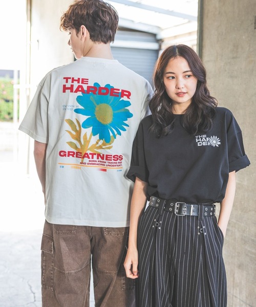 PBLIM（ページボーイリム）の「《UNISEX》ポスターフラワーTシャツ（Tシャツ/カットソー・レディース・オフホワイト/ダークブラウン/ブラック/ライトブルー/ライトグリーン・MEDIUM/LARGE）」の18枚目の写真