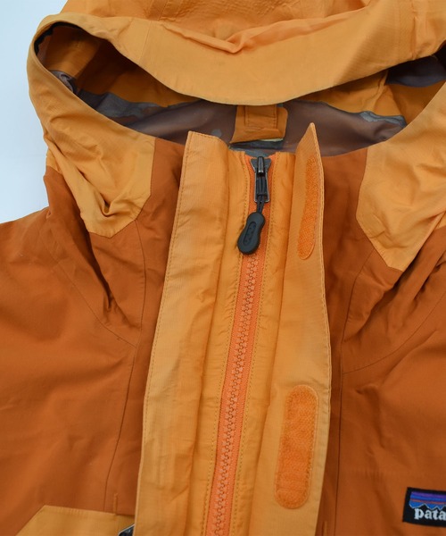 patagonia（パタゴニア）の「【ヴィンテージ古着】patagonia シェルターストーンジャケット（マウンテンパーカー・メンズ・オレンジ・MEDIUM）」の10枚目の写真