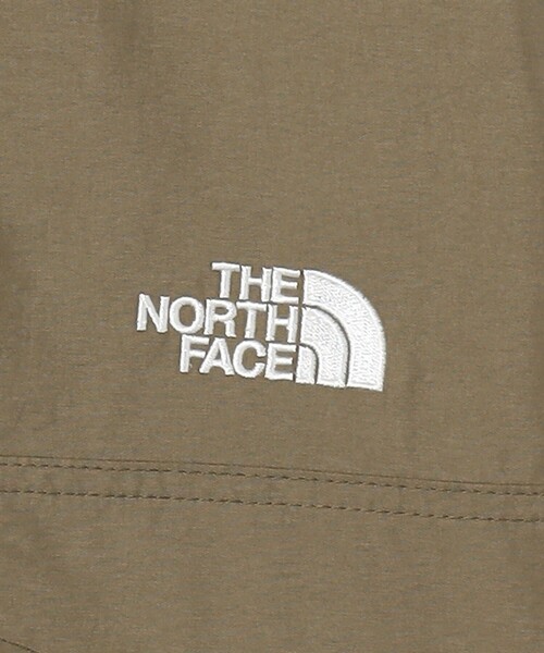THE NORTH FACE(ザノースフェイス)の「<THE NORTH FACE>ショート コンパクト ジャケット(マウンテンパーカー・レディース・オフホワイト/ベージュ/ブラック・L/M)」の22枚目の写真