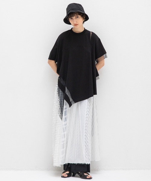 AULA AILA（アウラアイラ）の「シアーアシンメトリーTシャツ（Tシャツ/カットソー・レディース・ブラック/ブルー/オフホワイト・0）」の15枚目の写真