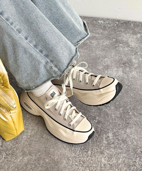 AVANT CONVERSE（アヴァンコンバース）の「【CONVERSE/コンバース】オールスターサージトレーナーOX（スニーカー・レディース・ライトグレー・24.5/23.5）」の4枚目の写真