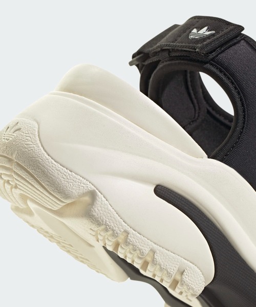 【adidas】人気アイテムOZGAIA SANDALS 厚底サンダル スタイルUP オズガイア サンダル / Ozgaia Sandals / アディダスオリジナル
