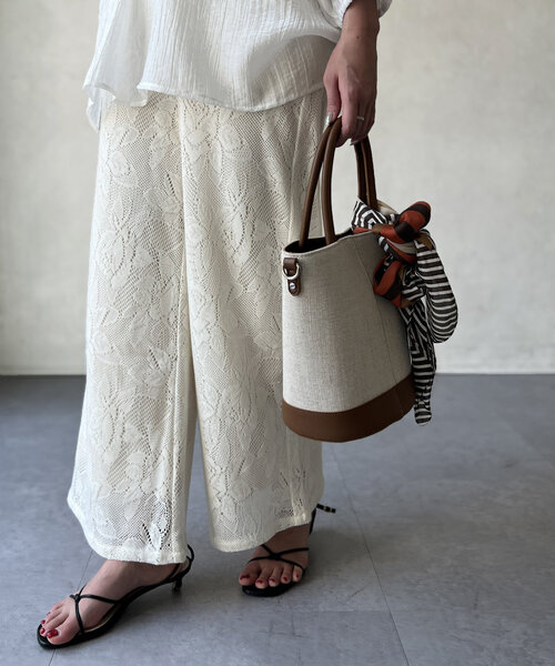 Chez toi（シェトワ）の「綿麻バケツショルダー（トートバッグ・レディース・ブラック/アイボリー/ブラウン・FREE）」の18枚目の写真