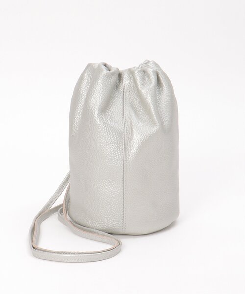 notch.(ノッチ)の「【sweet web掲載】COOCO シュリンクレザーロングショルダー巾着バッグ(ショルダーバッグ・レディース・ブラウン/ブラック/オフホワイト/シルバー・FREE)」の20枚目の写真