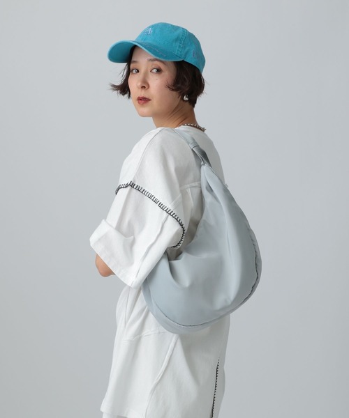 LEPSIM（レプシィム）の「2WAYメタルバックルバッグ　326224（ショルダーバッグ・レディース・カーキ/ブラック/ライトグレー・ONE SIZE）」の16枚目の写真