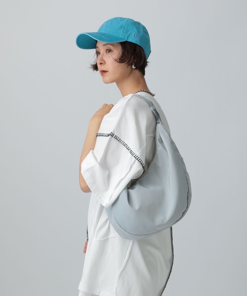 LEPSIM（レプシィム）の「2WAYメタルバックルバッグ　326224（ショルダーバッグ・レディース・カーキ/ブラック/ライトグレー・ONE SIZE）」の17枚目の写真