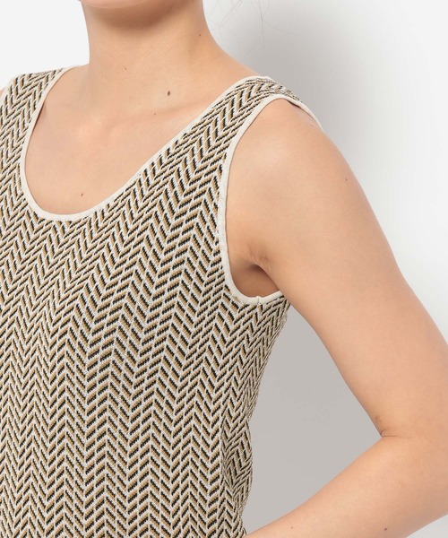 LOWRYS FARM（ローリーズファーム）の「ＪＱＤニットタンク　309014（タンクトップ・レディース・アイボリー/ブラック・FREE）」の6枚目の写真