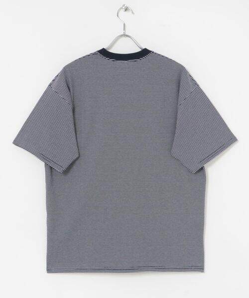Russell Athletic(ラッセルアスレティック)の「『別注』RUSSELL ATHLETIC×UR BORDER SHORT-SLEEVE TEE(Tシャツ/カットソー・メンズ・ホワイト/ネイビー/ブラック・MEDIUM/LARGE)」の21枚目の写真