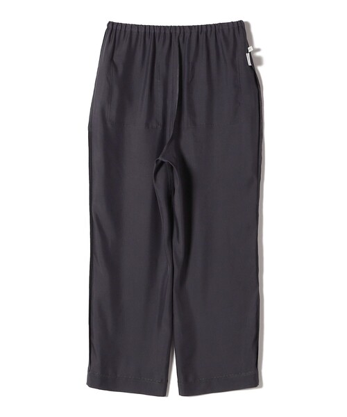 SHIPS(シップス)の「〈手洗い可能〉キュプラ混 ツイル ポケット パンツ(その他パンツ・レディース・ライトカーキ/ダークグレー・36/38)」の19枚目の写真