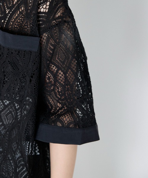 SOTT（ソット）の「Cropped lace shirt バンドカラークロップドレースシャツ（シャツ/ブラウス・レディース・ブラック/オフホワイト・FREE）」の11枚目の写真