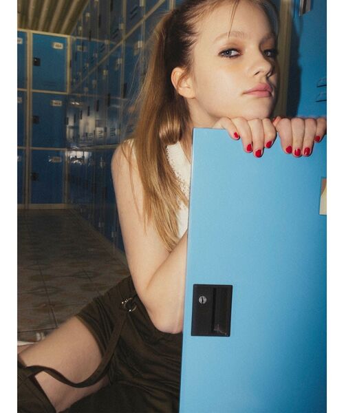 GYDA（ジェイダ）の「SIDE CUTデザインカーゴカラーワイドパンツ（その他パンツ・レディース・カーキ/スカイブルー/ブラック・MEDIUM/SMALL）」の14枚目の写真