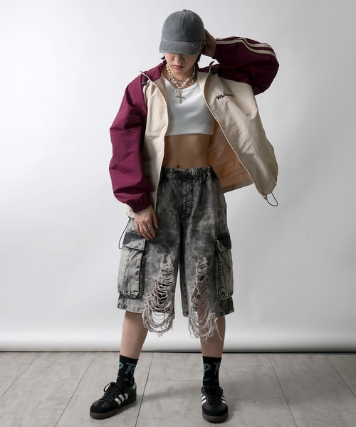 Starting Over（スターティングオーバー）の「damage wide cargo bermuda shorts/ダメージ ワイド カーゴ  バミューダショーツ（カーゴパンツ・メンズ・ブラック/グレー・L/M）」の11枚目の写真