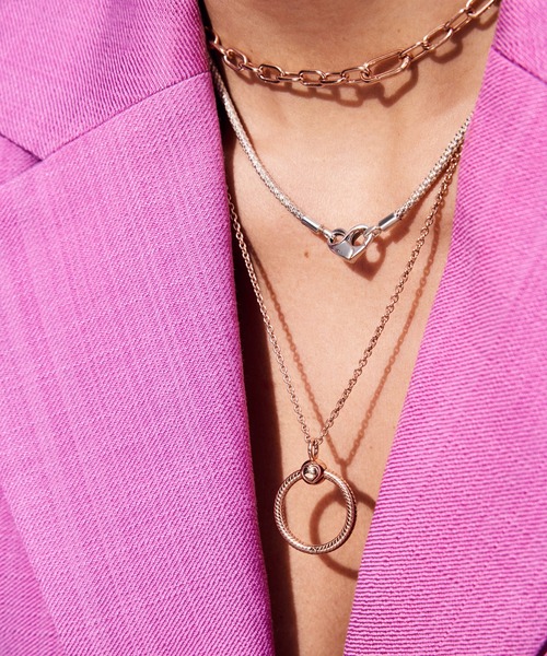 Pandora ネックレス ラウンドペンダント ローズ White Rose in Bloom Collier Necklace