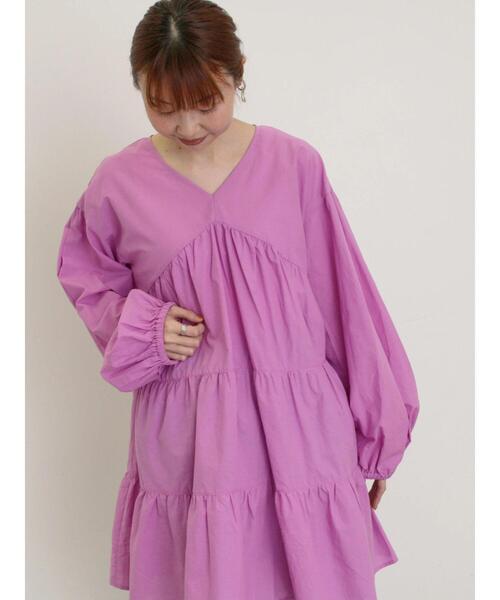 Samansa Mos2（サマンサ モスモス）の「ティアードVネックチュニック（シャツ/ブラウス・レディース・ブラック/ブルー/オフホワイト/ピンク・F）」の4枚目の写真