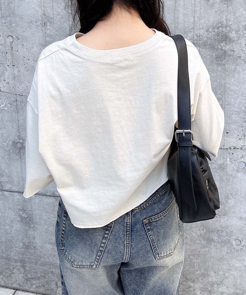 INGNI(イング)の「【WEB限定】リメイクビンテージTシャツ(Tシャツ/カットソー・レディース・モスグリーン系3/アイボリー/チャコールグレー・M)」の7枚目の写真