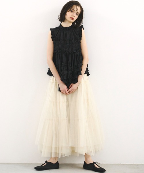 PERNA(ペルナ)の「ギャザーペプラムノースリーブブラウス(シャツ/ブラウス・レディース・ホワイト/ブラック・FREE)」の22枚目の写真