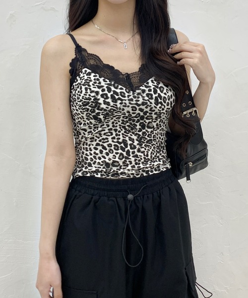 lilful(リルフル)の「【カップ付き】レオパード柄 レースキャミソール(キャミソール・レディース・ブラウン/グレー/ホワイト/ベージュ・F)」の10枚目の写真