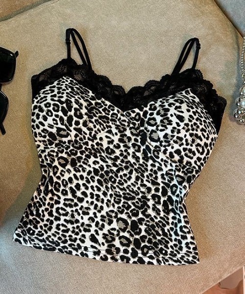 lilful(リルフル)の「【カップ付き】レオパード柄 レースキャミソール(キャミソール・レディース・ブラウン/グレー/ホワイト/ベージュ・F)」の13枚目の写真