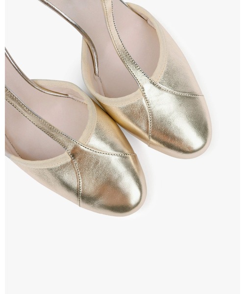 Repetto(レペット)の「〔WEB限定〕Baya Tストラップ パンプス - FRサイズ / V1473VEMD(パンプス・レディース・ゴールド・36/37/38)」の2枚目の写真