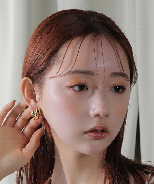 voov(ブーブ)の「ニュアンス メタル ピアス(ピアス(両耳用)・レディース・シルバー/ゴールド・フリー)」の9枚目の写真