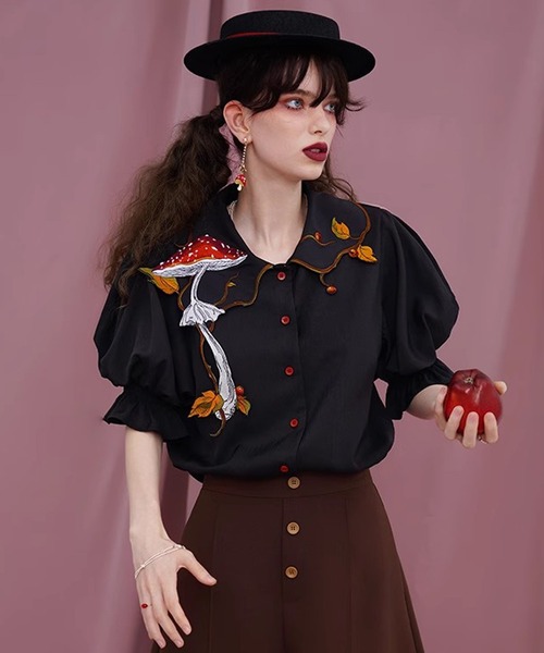 希少　メゾピアノブラウスシャツ　刺しゅうレトロうさぎくま　コーデュロイ 希少 メゾピアノブラウスシャツ 刺しゅうレトロうさぎくま