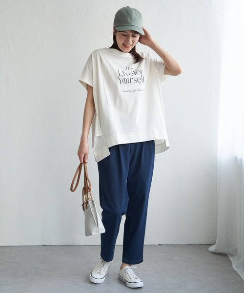 ikka(イッカ)の「【親子コーデ】ロゴフォトプリントチュニックT(Tシャツ/カットソー・レディース・ベージュ/ブラック/オフホワイト/モカ・S/L/M)」の6枚目の写真