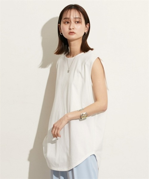 nissen(ニッセン)の「レイヤードにもOK お尻すっぽりロング丈タンクトップ(Tシャツ/カットソー・レディース・ベージュ/オフホワイト/杢グレー/ブラック・S~M/L~LL)」の5枚目の写真