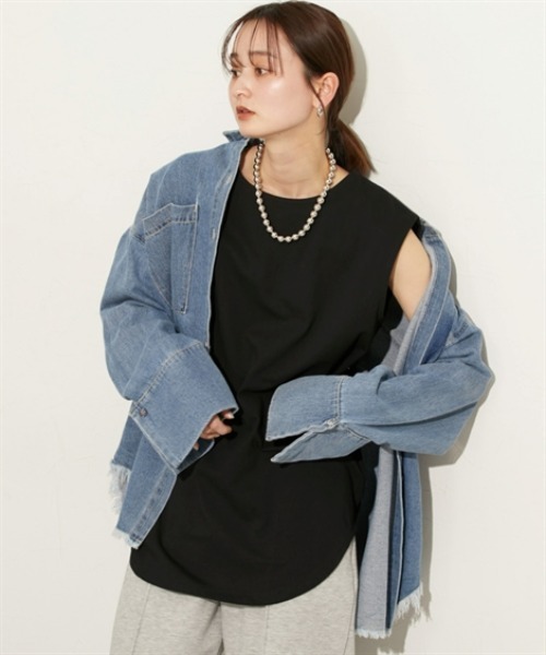 nissen(ニッセン)の「レイヤードにもOK お尻すっぽりロング丈タンクトップ(Tシャツ/カットソー・レディース・ベージュ/オフホワイト/杢グレー/ブラック・S~M/L~LL)」の12枚目の写真