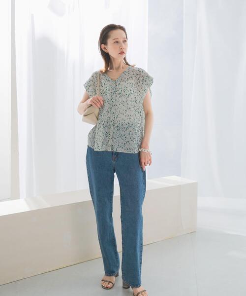 URBAN RESEARCH ROSSO WOMEN（アーバンリサーチ　ロッソ）の「フラワープリントブラウス（シャツ/ブラウス・レディース・ベージュ系その他/ブラック/オフホワイト・FREE）」の10枚目の写真