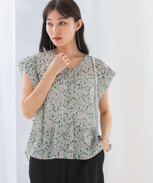 URBAN RESEARCH ROSSO WOMEN（アーバンリサーチ　ロッソ）の「フラワープリントブラウス（シャツ/ブラウス・レディース・ベージュ系その他/ブラック/オフホワイト・FREE）」の11枚目の写真