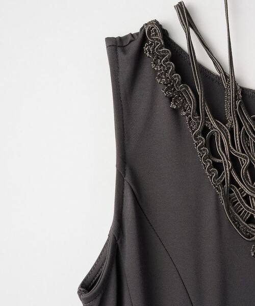 MURRAL/ミューラル】Vine embroidered jersey dress/ヴァイン