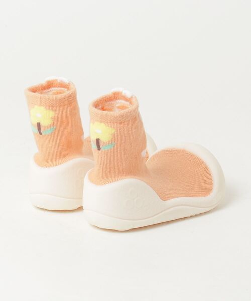 Attipas(アティパス)の「ATTIPAS Flower アティパス フラワー ベビーシューズ(ベビーシューズ/ベビーソックス・キッズ・グレー/ピンク系/ピンク系1・3.5/5.5/4.5/6.5)」の17枚目の写真