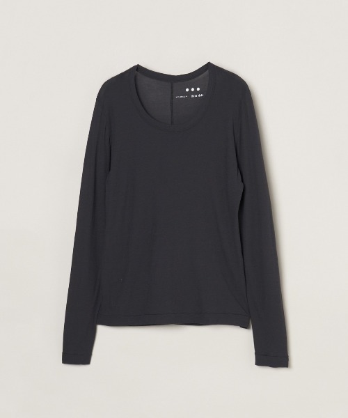 three dots(スリードッツ)の「シアージェシカ(Tシャツ/カットソー・レディース・ブラック/ライトブルー/グレー/チャコールグレー/ブルー/ネイビー/グリーン/イエロー系その他/ライトグレー/ホワイト・SMALL/MEDIUM)」の4枚目の写真