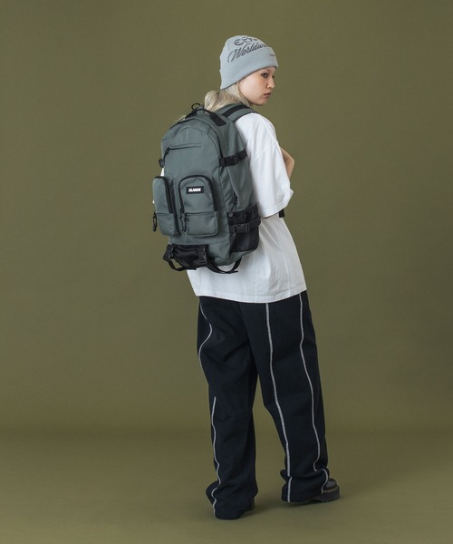 XLARGE（エクストララージ）の「UTILITY DOUBLE POCKET BACKPACK（バックパック/リュック・メンズ・ブラック/グレー・ONE SIZE）」の11枚目の写真