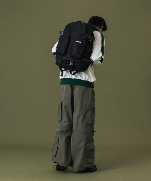 XLARGE（エクストララージ）の「UTILITY DOUBLE POCKET BACKPACK（バックパック/リュック・メンズ・ブラック/グレー・ONE SIZE）」の9枚目の写真