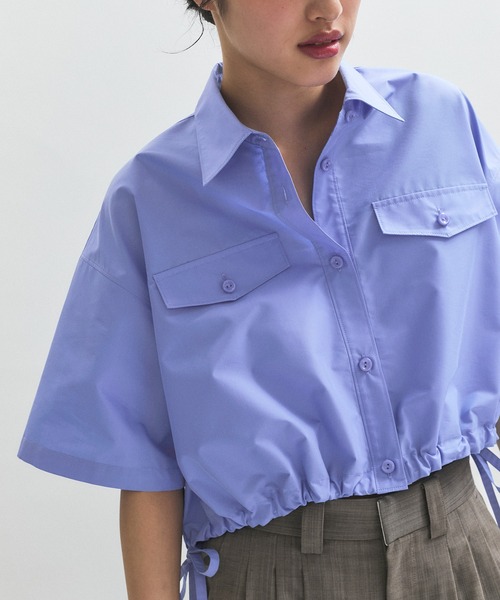 ADAM ET ROPE'(アダムエロペ)の「【逸品】・【サステナブル】クロップドギャザリングシャツ(シャツ/ブラウス・レディース・ホワイト/ブラック/ブルー系その他6・FREE)」の5枚目の写真