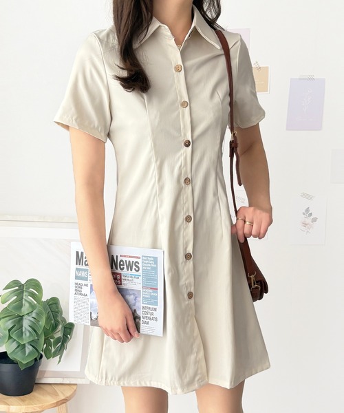 Dewlily(デューリリー)の「一枚でコーデが完成!アウターを合わせても可愛い◎半袖ミニシャツワンピース(ワンピース・レディース・ブラウン/ホワイト/ベージュ/ブラック・S/M)」の2枚目の写真