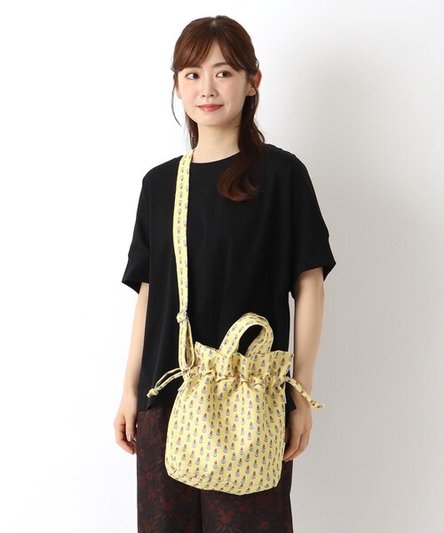 one'sterrace(ワンズテラス)の「ブロックプリント 巾着2WAYバッグ(トートバッグ・レディース・ブルー系その他7/グリーン系その他6/イエロー系8・99)」の20枚目の写真