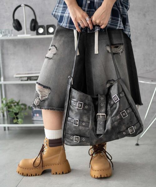 WEGO（ウィゴー）の「WEGO/ベルトデザインBIGショルダー（ショルダーバッグ・レディース・ブラウン/ブラック・FREE）」の10枚目の写真