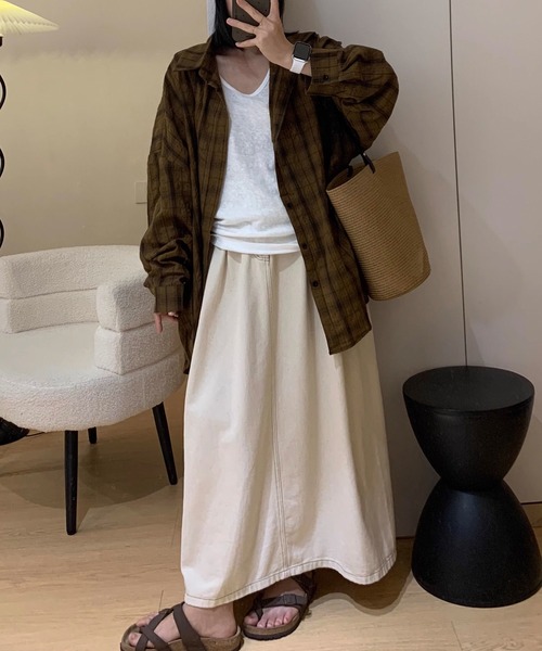 Lace Ladies(レースレディース)の「チェック柄 オーバーサイズ 長袖 ロング シャツ(シャツ/ブラウス・レディース・ホワイト/ブラック/モカ・FREE)」の13枚目の写真