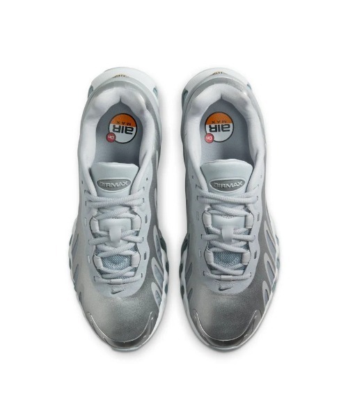NIKE(ナイキ)の「NIKE Wmns Air Max Dn8(ナイキ ウィメンズ エア マックス DN8)(スニーカー・レディース・ブラック系/グレー系/ホワイト系・23cm/23.5cm/24cm/24.5cm/25cm)」の20枚目の写真