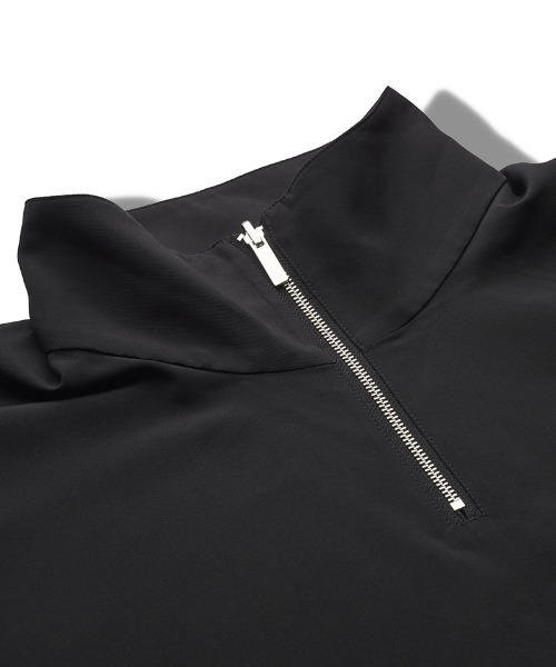 NO ID.(ノーアイディ)の「mlt5343-ハーフZIPリバーシブルPO プルオーバー(Tシャツ/カットソー・メンズ・グレー/ブラック・ONE SIZE)」の5枚目の写真